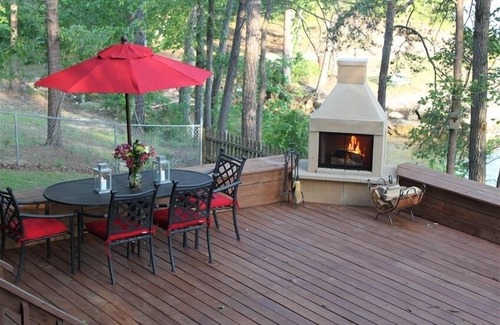 Crane Hill Cabin | Amazing Log Cabin on the Water!