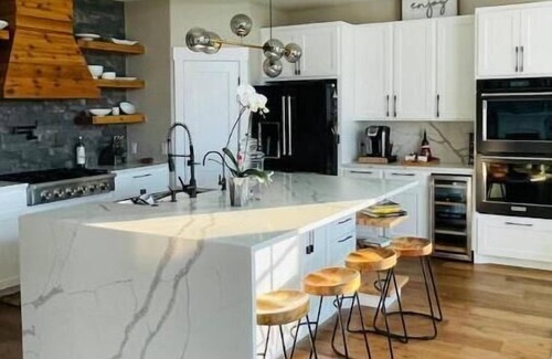 Teravista House | Amazing Luxury home, Oasis backyard