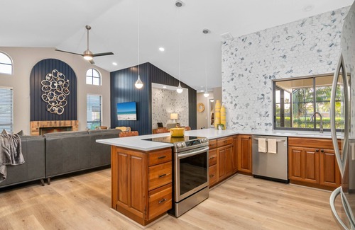 Lely Golf Estates House | Amazing, Luxury Home w/Heated saltwater Pool + Golf Course View!