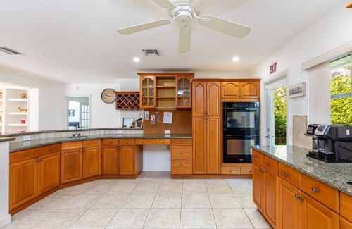 Hollywood Lakes House | Amazing LUXURY Villa Walk 10min to Hollywood Beach