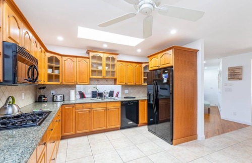Hollywood Lakes House | Amazing LUXURY Villa Walk 10min to Hollywood Beach