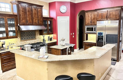 Park Cities Villa | Amazing Mediterranean style Villa in Highland Park with POOL! Heart of Dallas