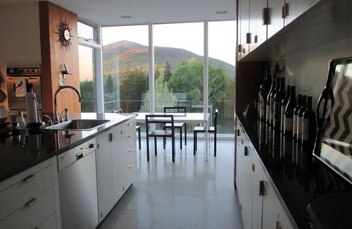 Jaffrey House | Amazing Mid-Century Modern Mountain Top Home on 160 Acres