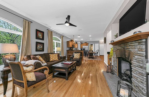 Lake Toxaway Condo | AMAZING MOUNTAIN FALLS RETREAT 3BR/2