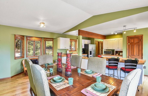 Flagstaff House | Amazing Mountain Views - Flagstaff Peakview spacious with AC