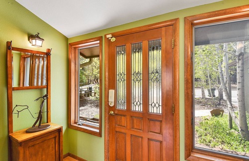 Flagstaff House | Amazing Mountain Views - Flagstaff Peakview spacious with AC