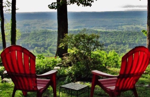 Mentone Cottage | Amazing Mountain Views Special Rates Book Today