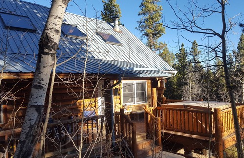 Fairplay Cabin | Amazing Mtn Log Cabin, Hot Tub, Secluded, near Breckenridge! Serene Awesomeness