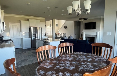 Slidell House | Amazing new house in an incredible community surrounded by lakes