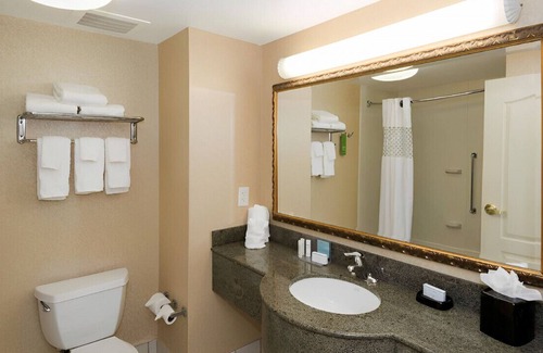 Lawrenceville House | Amazing Oasis for Romantic Escape