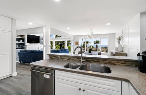 Palmetto Dunes House | Amazing Oceanfront Palmetto Dunes home with private pool, spa and beach path.