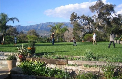 Carpinteria House | Amazing Ocean and Mountain Views, Walk to Beach