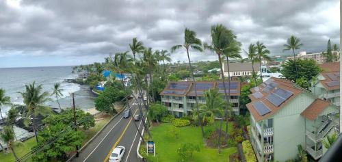 Historic Kailua Village House | AMAZING OCEAN VIEW - Kona Alii Condo KA606