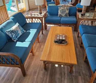 Avon House | Amazing Ocean View-Newly Renovated Modern Oasis