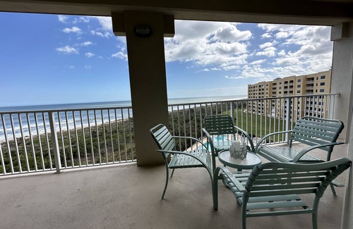 Palm Coast Condo | Amazing Ocean Views in a 2 bed/2 bath condo!