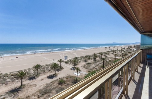 Grau i Platja Apartment | Amazing Oceanfront 3 Bedroom Condo