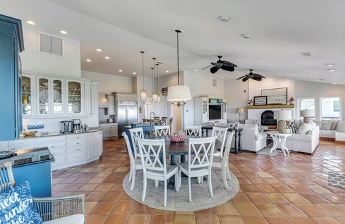 Holden Beach House | Amazing Oceanfront Resort