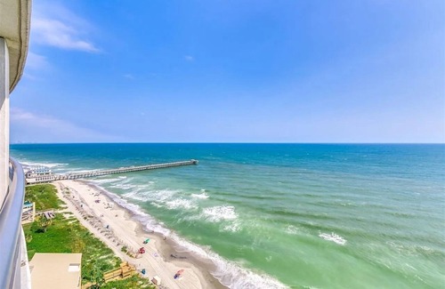 Downtown Myrtle Beach Condo | Amazing Oceanview Condo on the 17th Fl- 2 Balconies
