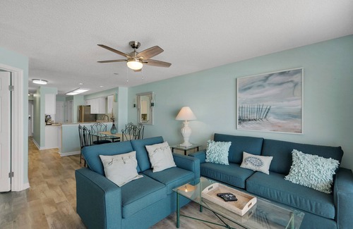 Fort Walton Beach Condo | Amazing panoramic gulf views! Cleaning fees and beach service included!