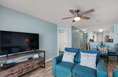 Fort Walton Beach Condo | Amazing panoramic gulf views! Cleaning fees and beach service included!