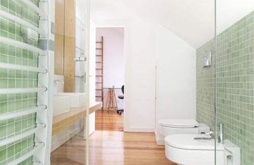 Sao Jose Apartment | Amazing Penthouse Bairro Alto Duplex Apt