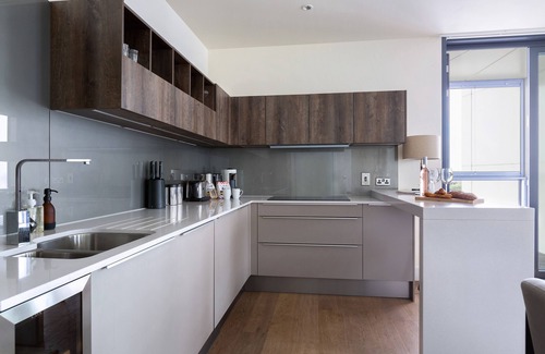 Queenstown Apartment | | Amazing Penthouse Flat | Battersea | Nine Elms |
