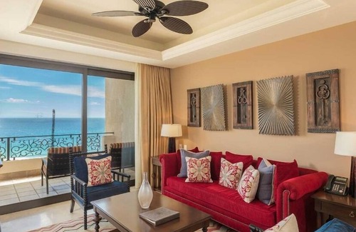 Marina Condo | *AMAZING* perfect brand new 5 star condo with all the fixings
