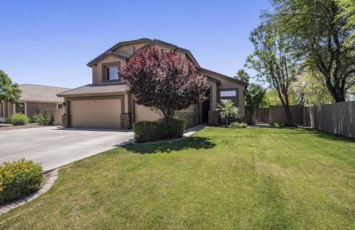Windmill Ranch House | Amazing pool, arcade game and basktball game loft, pool table, 5 bedrooms