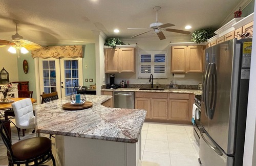 Piedmont House | AMAZING POOL Home with Large Lanai! Close to Shopping & Recreation!