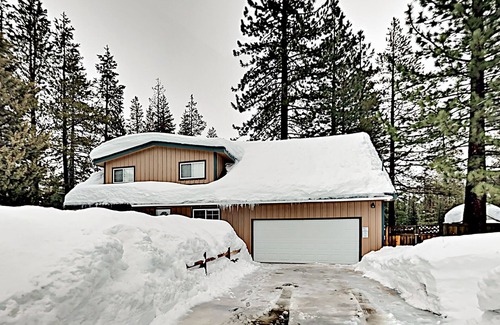 Tahoe Paradise House | Amazing Property in Christmas Valley