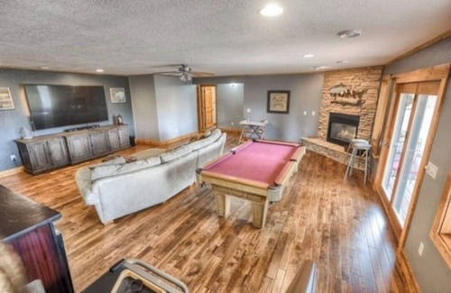 Spearfish House | Amazing Serenity lots of space and wildlife!