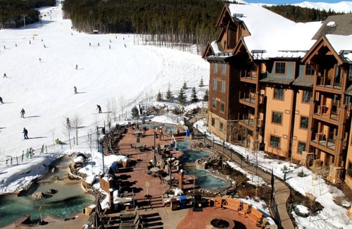 Breckenridge Apartment | Amazing Ski-in-Ski-out 5-star hotel condo that sleeps 8-10 and free parking