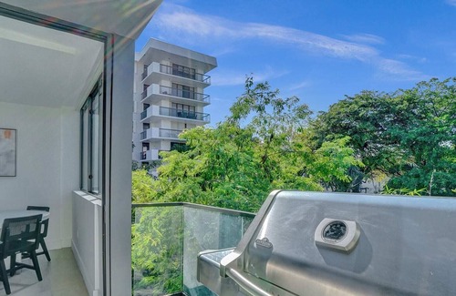 Bay Harbor Islands House | Amazing Townhouse Bay Harbor, luxury Design 4/3.5