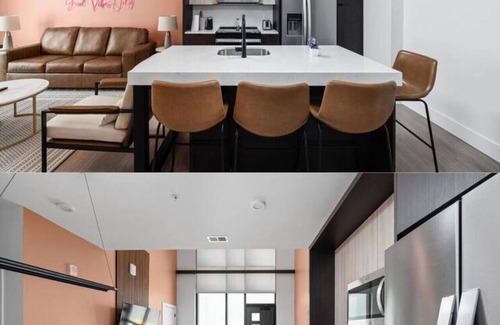 Mile Square Apartment | Amazing Townhome in Indy | Free Parking | Gym