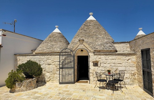 Martina Franca Villa | Amazing Trullo with heated pool, nestled in nature, just steps from Alberobello