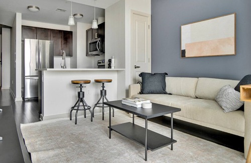 Uptown Apartment | Amazing Upper Downtown 1BR w/ Gym & Pool near 16th St Mall, by Blueground