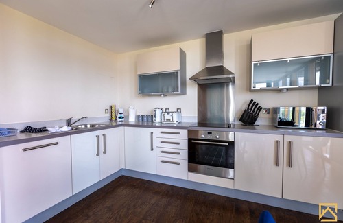 Central Milton Keynes Apartment | Amazing view 2 bed, free parking