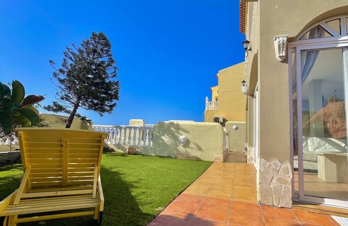 Arenas del Mar Villa | amazing view el Medano villa in with jacuzzi