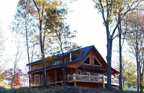Makanda House | Amazing View, on Wine trail , close to SIU, Lakes and Giant City