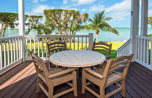 Marathon Hotel | Amazing View! Relaxing Unit, Terrace w/Water View, Full Kitchen! Onsite Pool