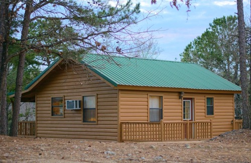 Board Camp Cabin | Amazing View! Ride to trails. Perfect monthly stay