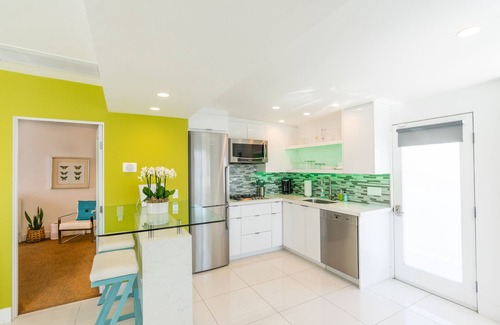 Warm Sands Apartment | Amazing view! Upscale Palm Springs Getaway!