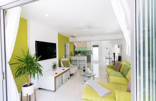 Warm Sands Apartment | Amazing view! Upscale Palm Springs Getaway!