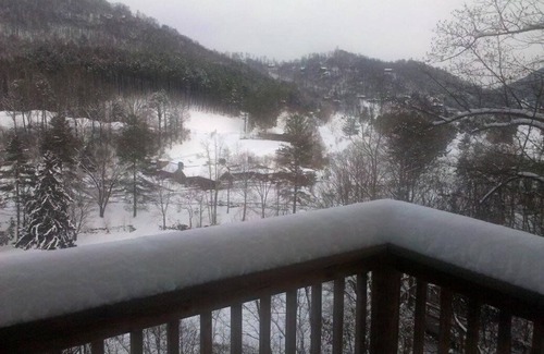 Maggie Valley House | Amazing Views 3 Br 2.5 Bath Home Overlooking The 18th Hole