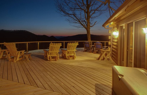 Cranberry Falls House | Amazing Views And Magical Sunsets In A Peaceful, Private Setting.