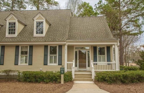 Lake Oconee Cottage | Amazing Views Boardwalk at Marina Cove