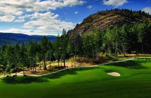 Bear Mountain Resort Apartment | Amazing views from the top of Bear Mountain