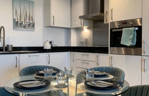 Southend-on-Sea Apartment | Amazing Views, Southend Central