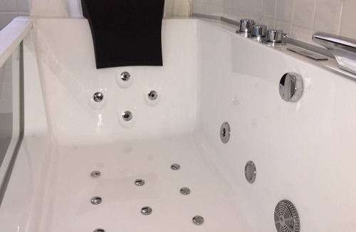 Ghent City Centre Apartment | Amazing Views In Heart Of Ghent, Hot Tub