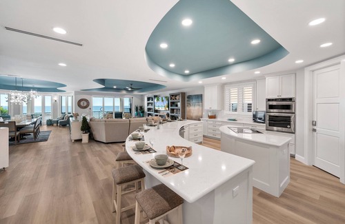 Fort Myers Beach House | Amazing Views, Heed Pool & Hot Tub - Beach Breeze - Roelens